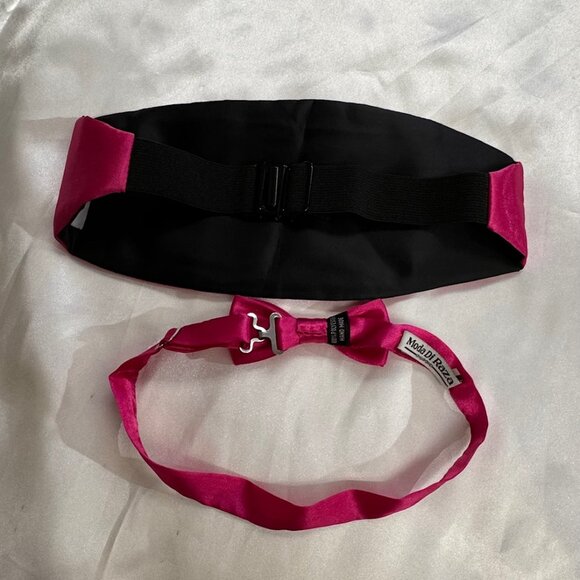 NWOT Boys Mauve Cummerbund & Bowtie Set - Picture 2 of 5